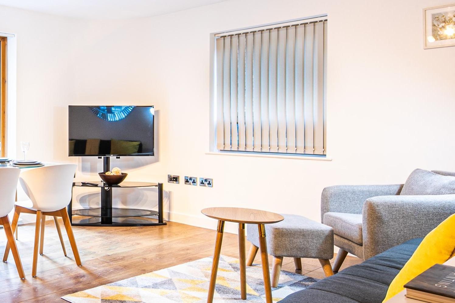 Stylish 2 Bed Apt 18 - City Centre, Free Parking, Espresso Machine & Netflix - Hosted By Stay Host Save シェフィールド エクステリア 写真